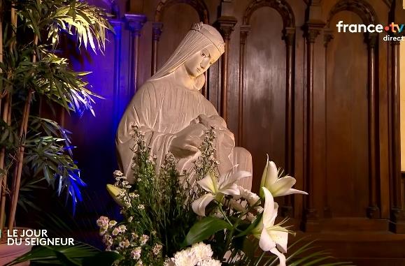 Ce fut une grande joie pour notre communauté paroissiale d’accueillir les équipes de France Télévision à la Collégiale Notre-Dame de Melun